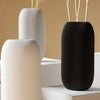 3 Vasen Form Pille von dennismaass weiß beige und schwarz